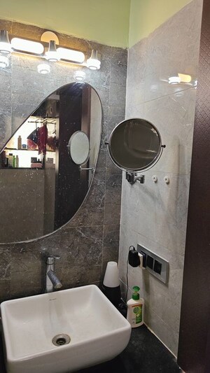 3 BHK Apartment For Rent in Nirala Estate II, Tech Zone 4 Greater Noida