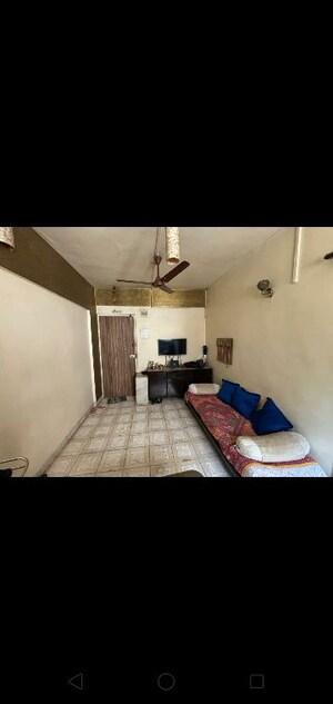 Hall in 1 BHK Apartment at Four Bunglows – for Rent