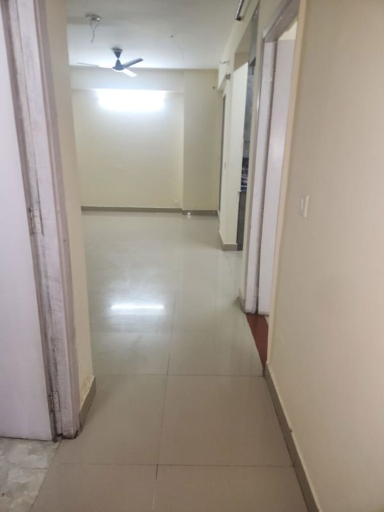 undefined, nirala-estate-ii 3 Bedroom 1385 Sq.Ft. Apartment In Tech Zone 4 Greater Noida Greater Noida 10174988