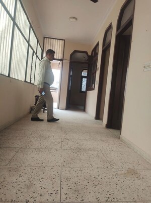 Parking in 2 BHK Builder Floor at East Of Kailash – for Rent