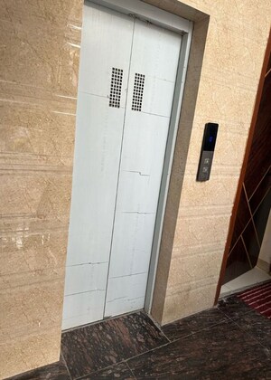 Building Lobby in 3 BHK Builder Floor at Pir Machalla – for Sale