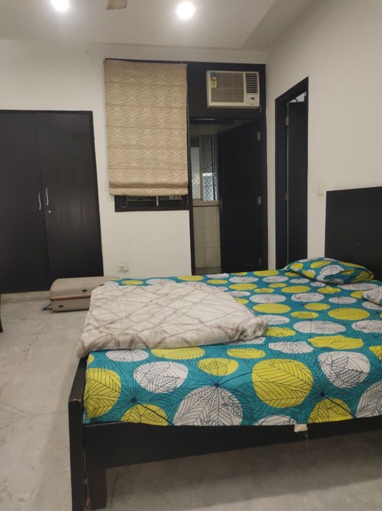 Bedroom, east of kailash 2 Bedroom 1350 Sq.Ft. Builder Floor In East Of Kailash Delhi 10174993