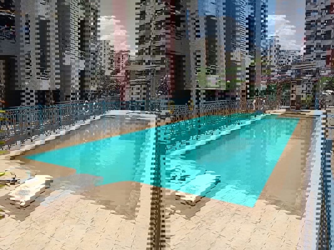 2 BHK 900 Sq.Ft. Apartment in Alcon Renaissant