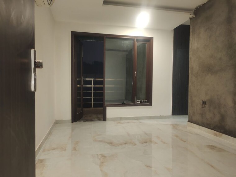 Room, kailash colony 4 Bedroom 2700 Sq.Ft. Builder Floor In Kailash Colony Delhi 10175006