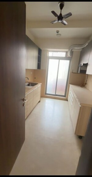 Room in 3 BHK Apartment at Ashar Enclave Apartments, Kolshet Road – for Rent