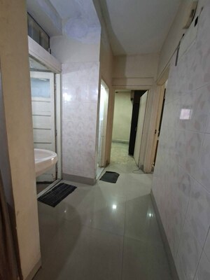 Bathroom in 2 BHK Apartment at Vrindavan Society Thane West, Vrindavan Society – for Rent