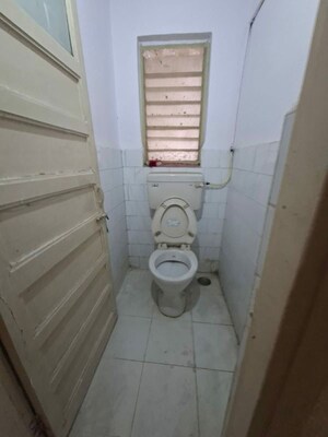 Bathroom in 2 BHK Apartment at Vrindavan Society Thane West, Vrindavan Society – for Rent
