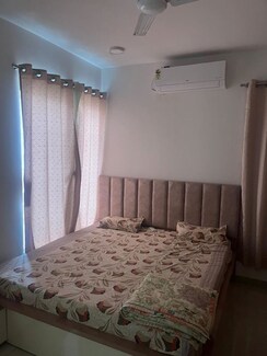 2 BHK Apartment For Rent in Rama Metro Life Maxima Residences