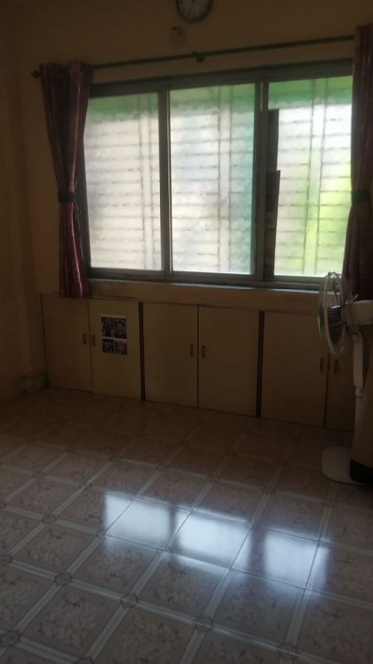 Room, dombivli west 1 Bedroom 500 Sq.Ft. Apartment In Dombivli West Thane 10175074
