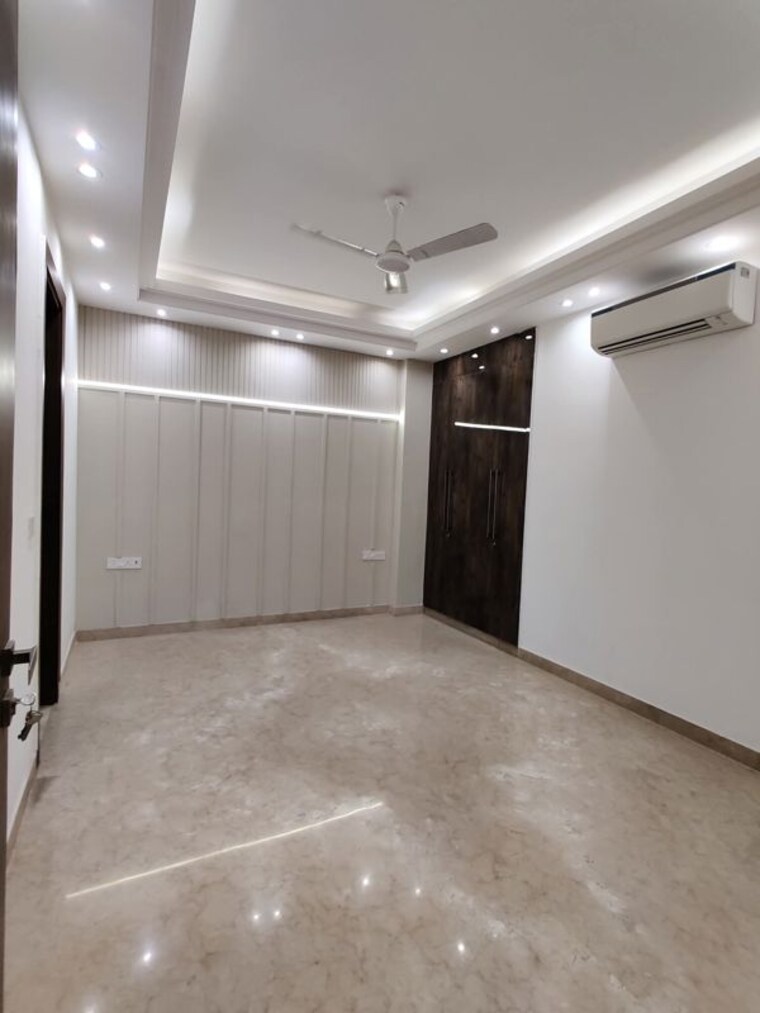 Room, ansal-sushant-lok-i 4 Bedroom 300 Sq.Yd. Builder Floor In Sector 43 Gurgaon 10175079