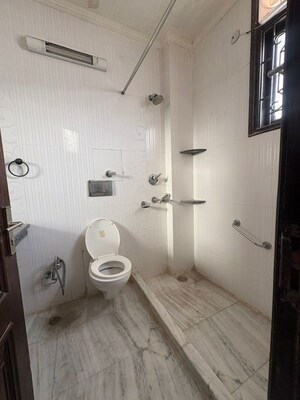 Bathroom in 3.5 BHK Independent House at Greenwoods Society, Omega Iv Greater Noida – for Rent