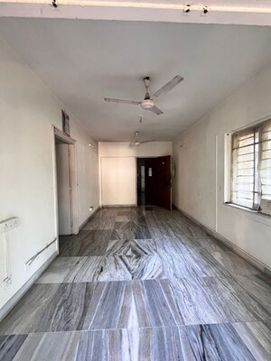 Bedroom in 1 RK Apartment at Andheri West – for Rent