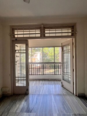 Room in 1 RK Apartment at Andheri West – for Rent