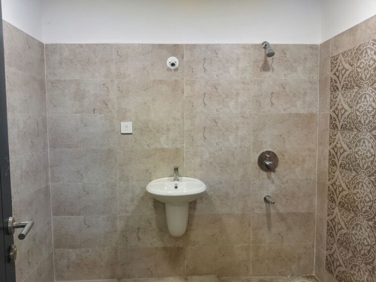 Bathroom, ambience-courtyard 3 Bedroom 1640 Sq.Ft. Apartment In Manikonda Hyderabad 10175113