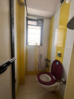 Bathroom in 1 BHK Apartment at Andheri West – for Rent