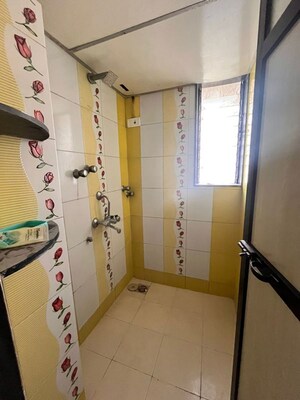 Bathroom in 1 BHK Apartment at Andheri West – for Rent