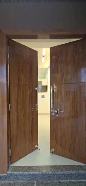 5 BHK Villa – Entrance View at Sector 1 Wave City - for Sale