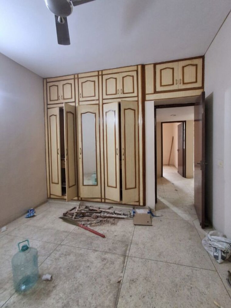 Room, unitech-south-city-ii 2.5 Bedroom 1200 Sq.Ft. Builder Floor In Sector 50 Gurgaon 10175137