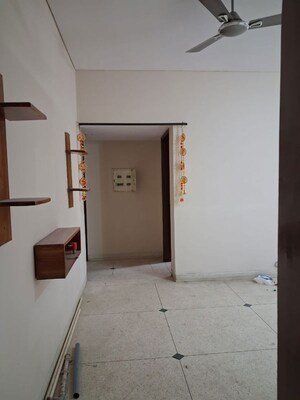 Room in 2.5 BHK Builder Floor at Sector 50 – for Rent