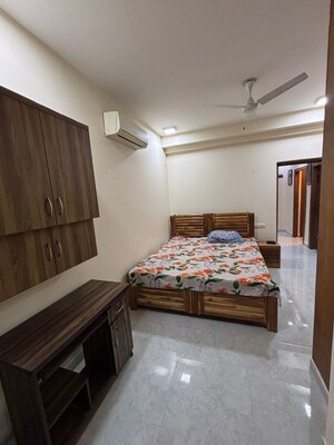 Bedroom in 3.5 BHK Apartment at Supreme Towers, Sector 99 – for Rent