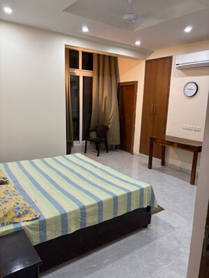 Bedroom in 3.5 BHK Apartment at Supreme Towers, Sector 99 – for Rent