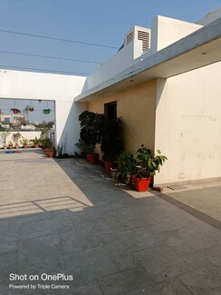 1 RkIndependent House For Rent in RWA Apartments Sector 26