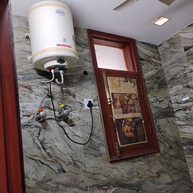 undefined, rwa-apartments 1 RK 700 Sq.Ft. Independent House In Sector 31 Noida 10175160