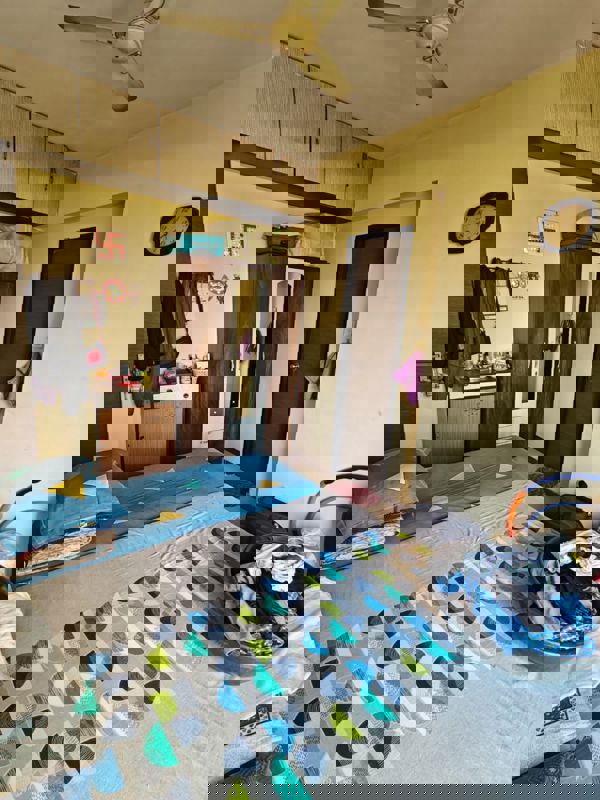 1 BHK 410 Sq.Ft. Apartment in Symphony Towers Kandivali West