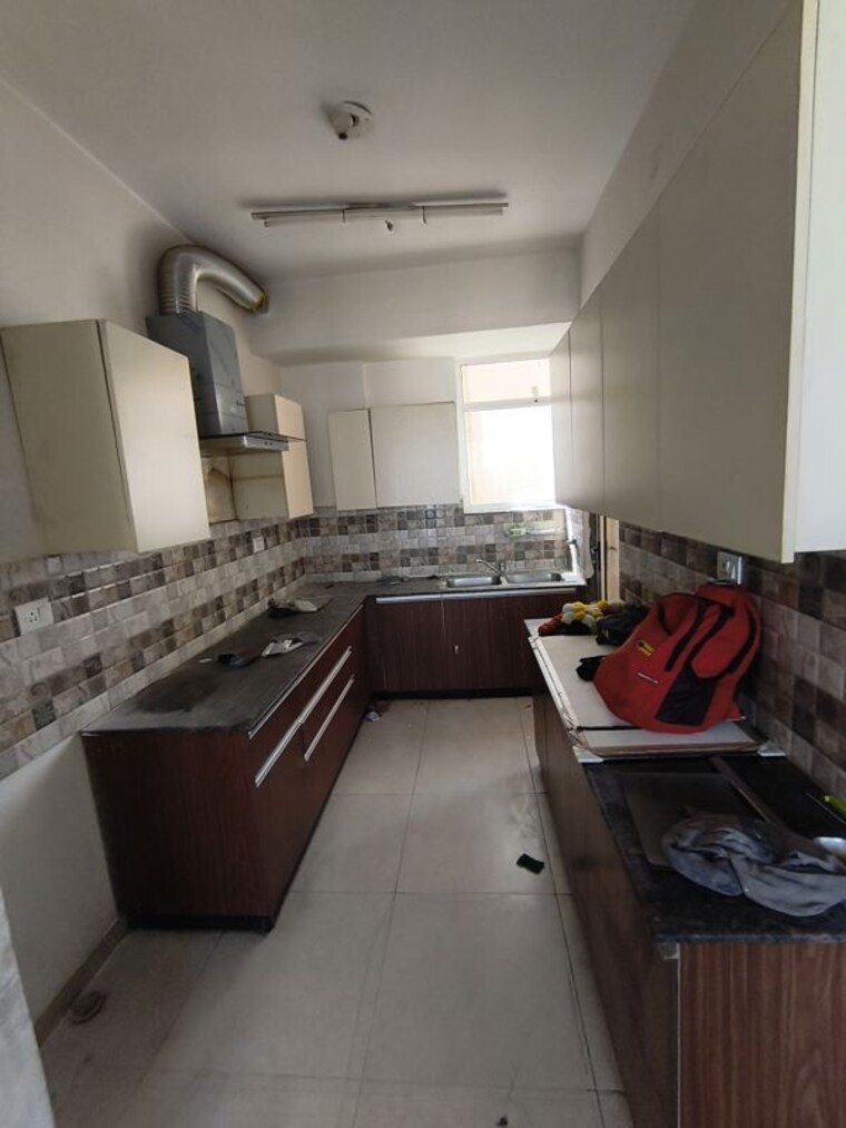 Kitchen, sushma-infinium 3 Bedroom 1885 Sq.Ft. Apartment In Ghazipur Zirakpur 10175176