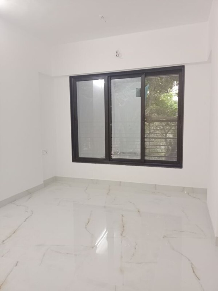 Room, ch-om-aarti 1 Bedroom 407 Sq.Ft. Apartment In Borivali West Mumbai 10175178
