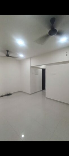 2 BHK + Study Room Apartment For Rent in Vakola