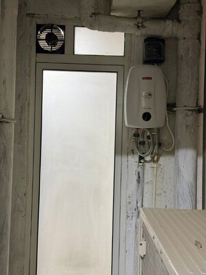  2 BHK Apartment at Indiabulls One Indiabulls, Pokhran Road No Two – for Rent