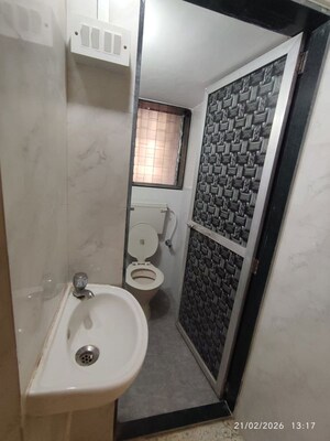Bathroom in 2.5 BHK Apartment at Gundecha Greens, Kandivali East – for Sale