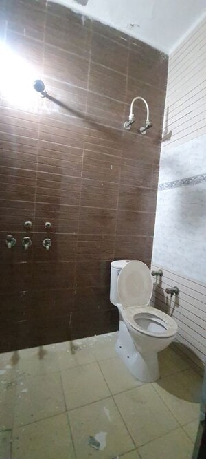 Bathroom in 2.5 BHK Independent House at Sector 8 – for Rent