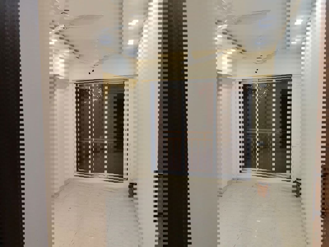 1 Rk  + Extra Room 300 Sq.Ft. Apartment in Jalvayu Defence Enclave