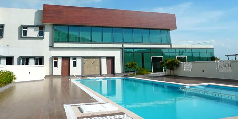 Swimming Pool, greenwood-enclave 3 Bedroom 1453 Sq.Ft. Apartment In Wave City Ghaziabad 10175202