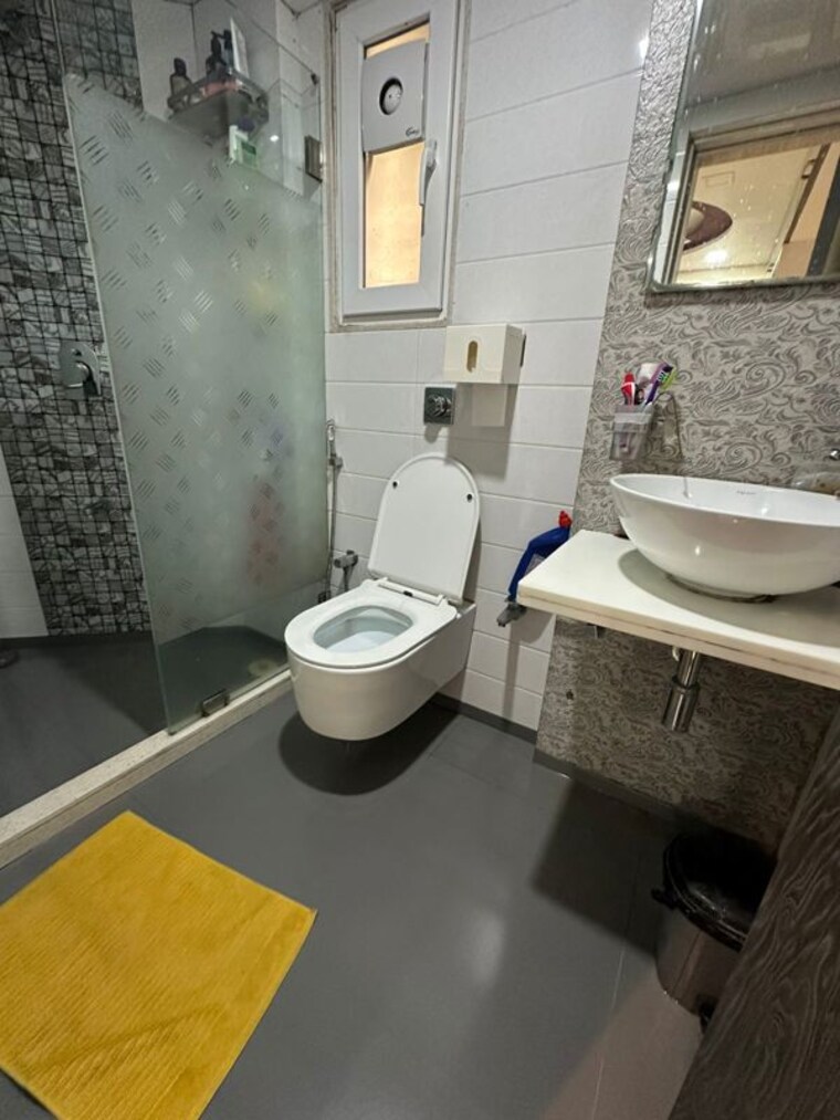 Attached Bathroom, raheja-odyssey 4 Bedroom 2245 Sq.Ft. Apartment In Kandivali East Mumbai 10175217