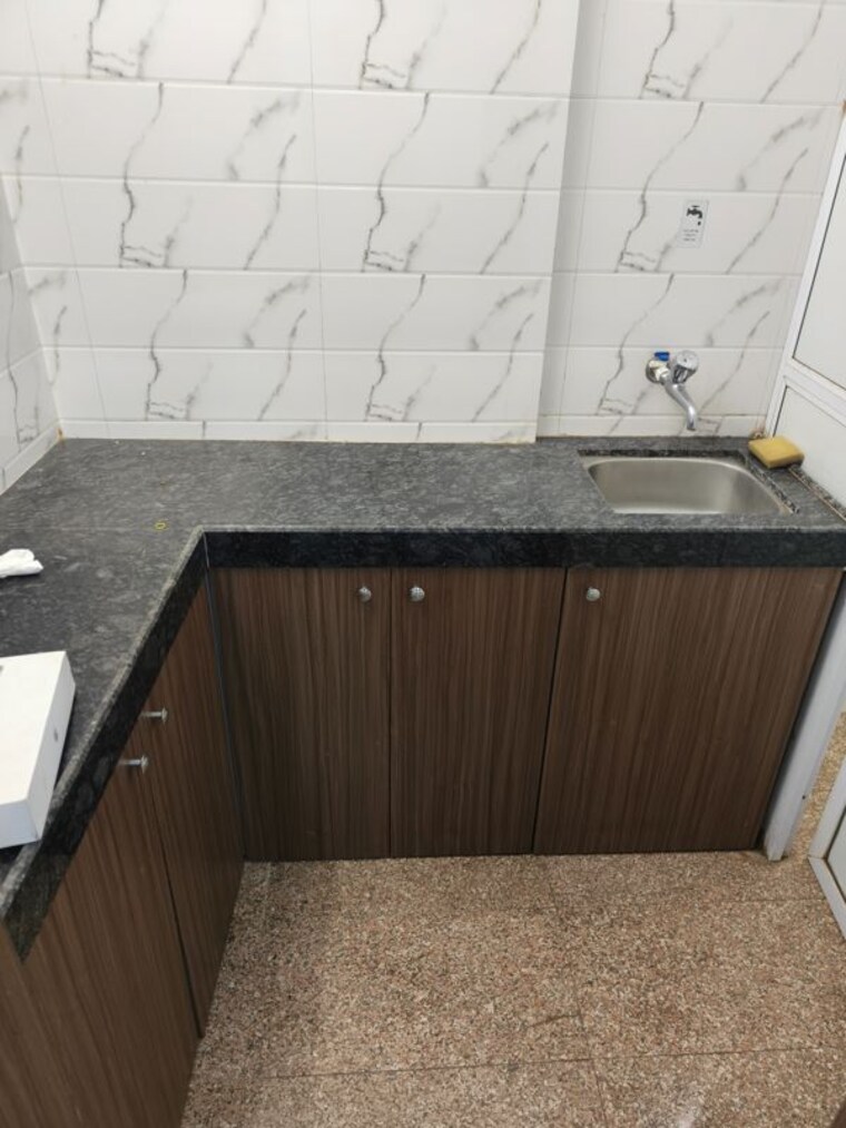 Bathroom, raheja-arcade Commercial Office Space 700 Sq.Ft. In Cbd Belapur Sector 11 Navi Mumbai 10175156