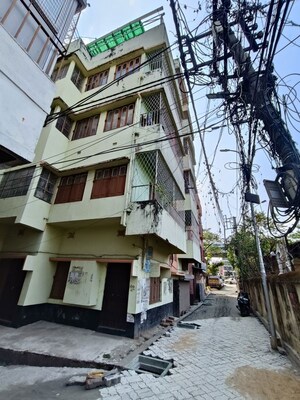 6+ BHK Apartment For Sale in Kestopur