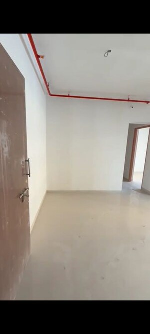 Room in 2 BHK Apartment at Raunak Residency Thane, Pokhran Road No One – for Sale