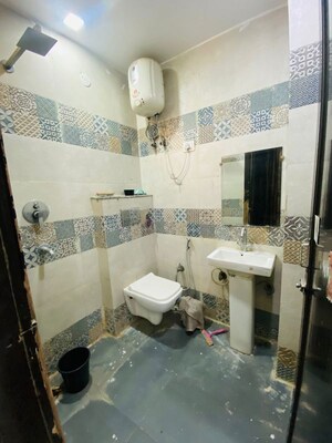 Master Bedroom in 2 BHK Builder Floor at Uttam Nagar – for Rent