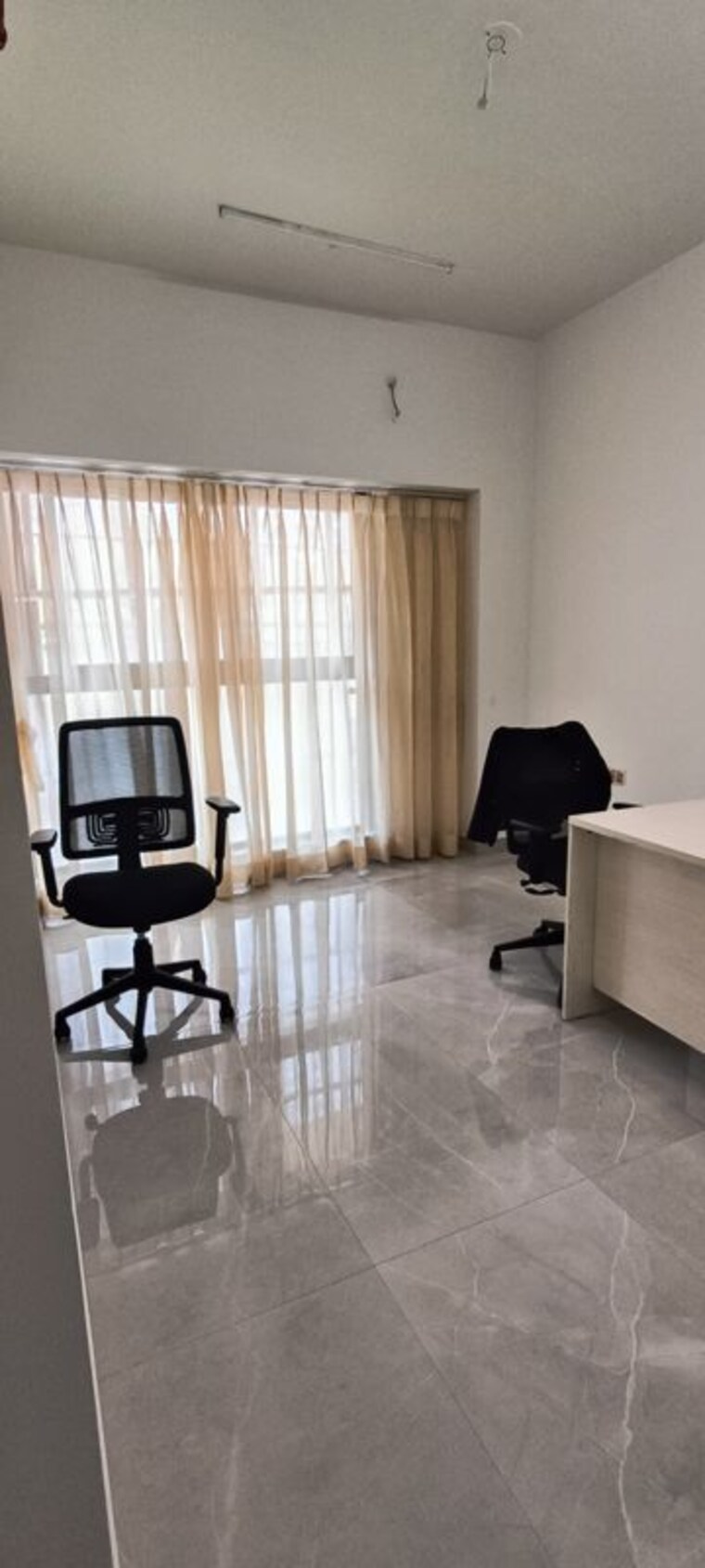 Living Room, runwal-zenith 3 Bedroom 967 Sq.Ft. Apartment In Balkum Pada Thane 10175235