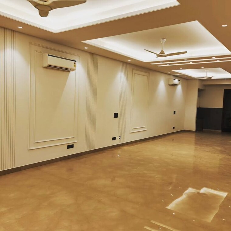 Room, civil lines 5 Bedroom 1200 Sq.Yd. Villa In Civil Lines Delhi 10175236