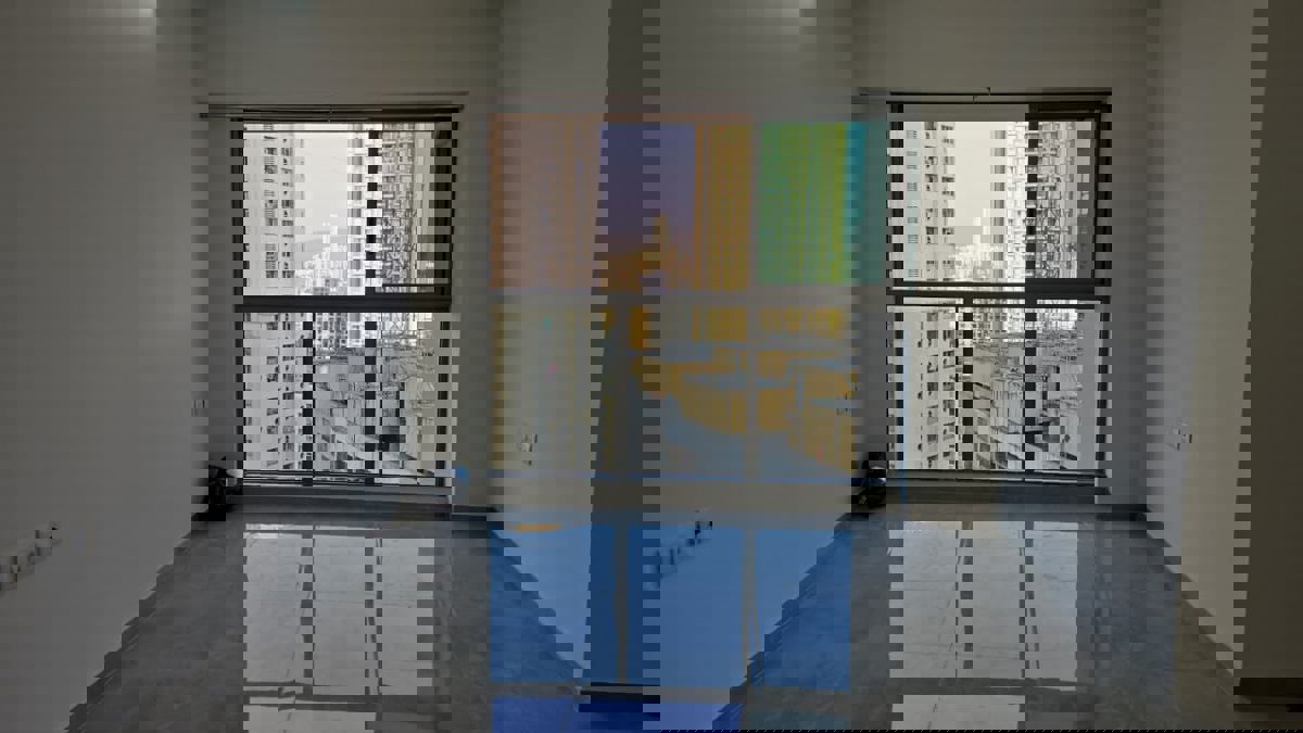 2 BHK + Study Room 613 Sq.Ft. Apartment in Sheth Auris Bliss