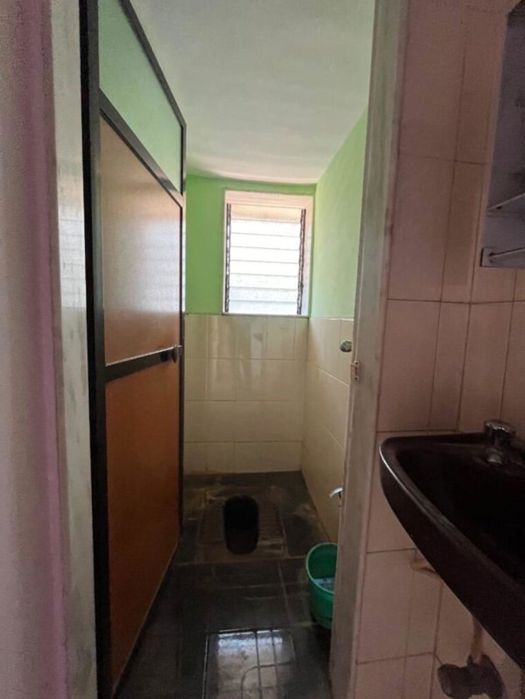 Bathroom, ganesh-krupa-dombivli-west 3 Bedroom 1050 Sq.Ft. Apartment In Dombivli West Thane 10175264