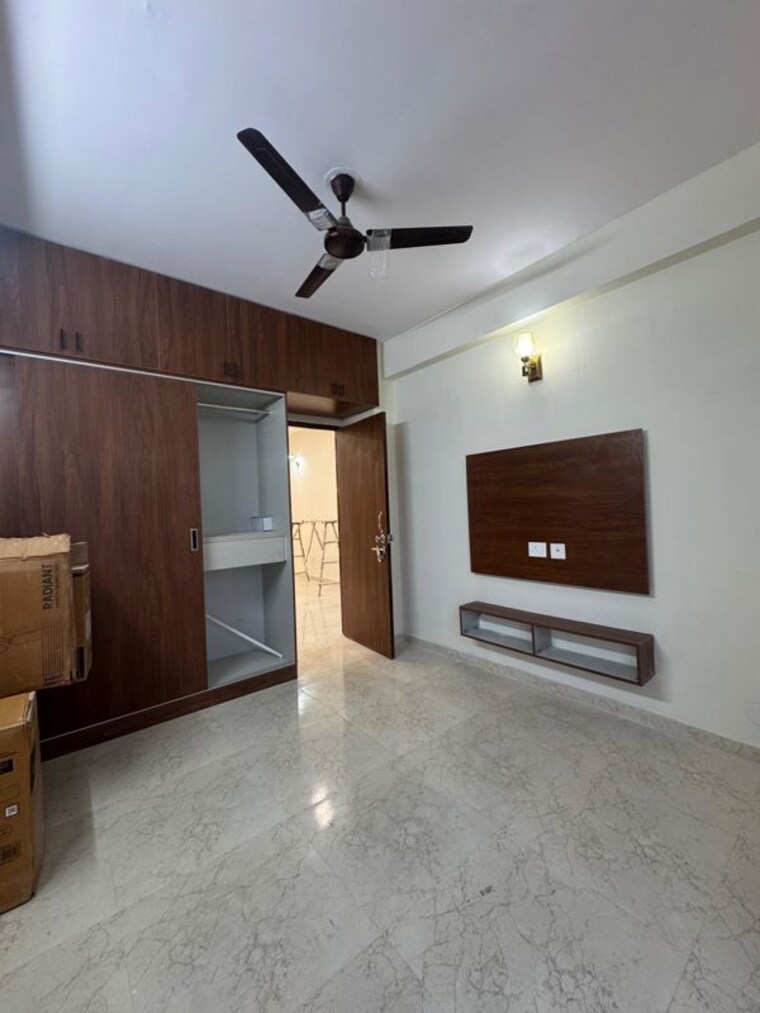 Room, mrg-the-balcony 2 Bedroom 645 Sq.Ft. Apartment In Sector 93 Gurgaon 10175271