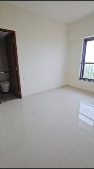 Master Bedroom in 2 BHK Apartment at Kalpataru Srishti Namaah, Mira Road – for Rent