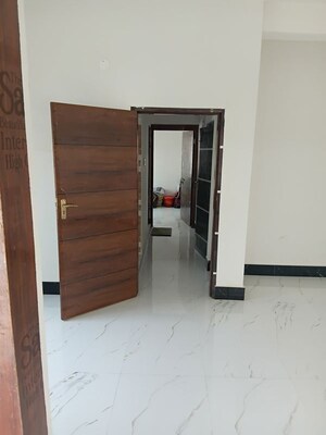 Room in 2 BHK Apartment at Jyangra – for Rent