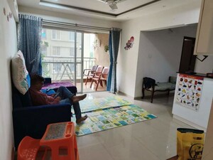 Bedroom in 2 BHK Apartment at Mantra 29 Gold Coast, Tingre Nagar – for Rent