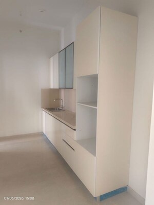 Kitchen in 4 BHK Apartment at Piramal Mahalaxmi Central Tower, Mahalaxmi – for Rent